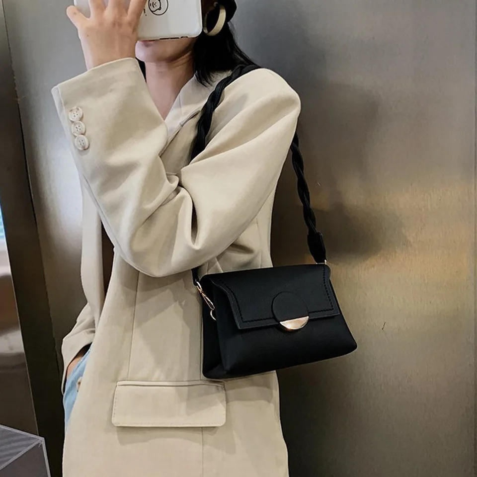 

Retro Crossbody Bags for Women 2021 Luxury Handbags Female Bags Fashion Designer Bag Ladies Purses and Handbags Messenger Bag