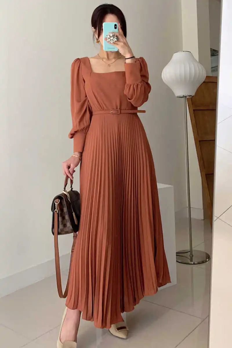 

Vintage Women Square Collar Pleated Long Dress Spring Autumn Elegant High Waist Lantern Long Sleeve Draped Vestidos With Sashes