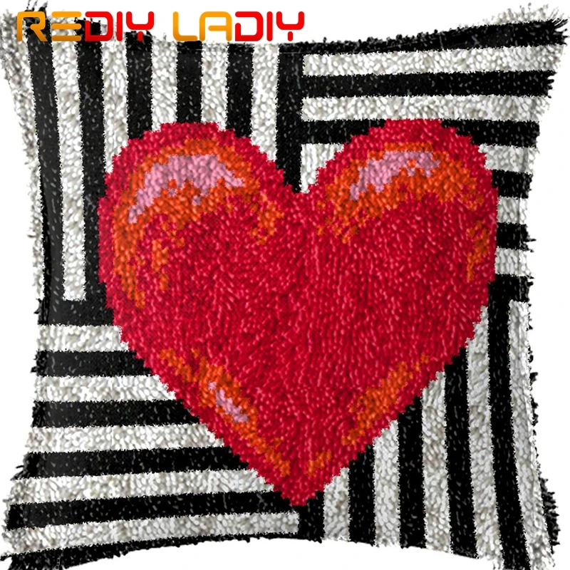 Крюк с защелкой подушки сиденья Big красного цвета надписью Love предварительная