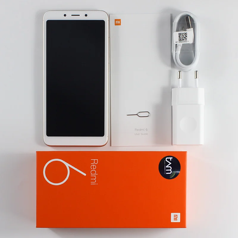 Xiaomi Redmi 6 смартфон с 5 дюймовым дисплеем восьмиядерным процессором Helio P22 ОЗУ 4 Гб