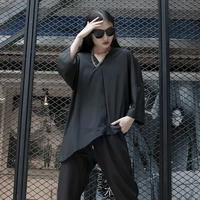 ladies middle sleeve shirt spring and summer new contracted irregular design leisure loose large sleeve shirt five minutes