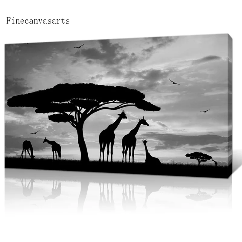 

1 Panel Wall Art Painting Canvas Home Decor Giraffe on Grassland Picture Painting Modern Style Art Print Living Room Decor