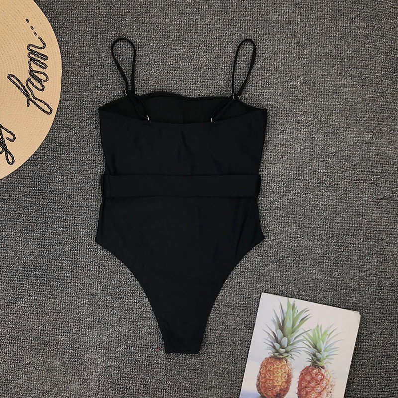 Купальник женский винтажный однотонный черный без бретелек|Комбинезоны| |