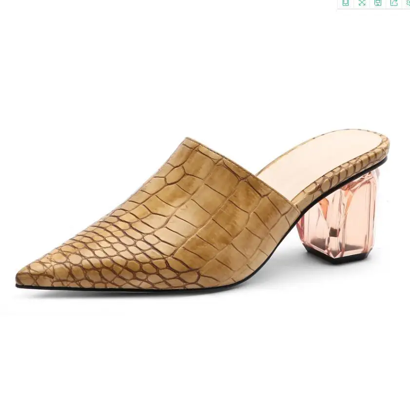 

Spring and summer new Snake pattern sexy fashion simple crystal thick heel women's heel pointed sandals