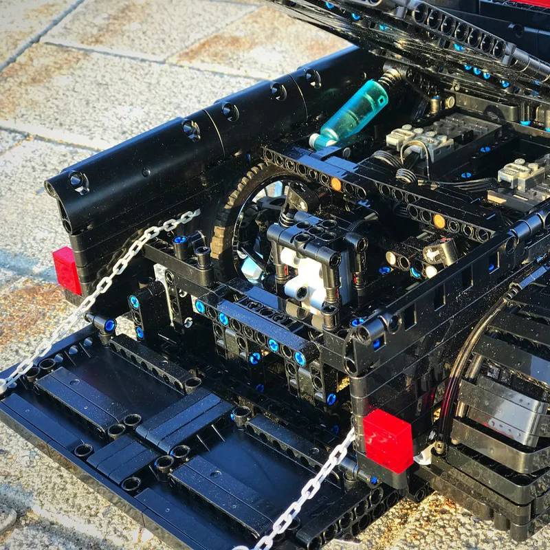 Совместим с лего спортивный автомобиль Ford F100 двумя литиевыми аккумуляторами Monster