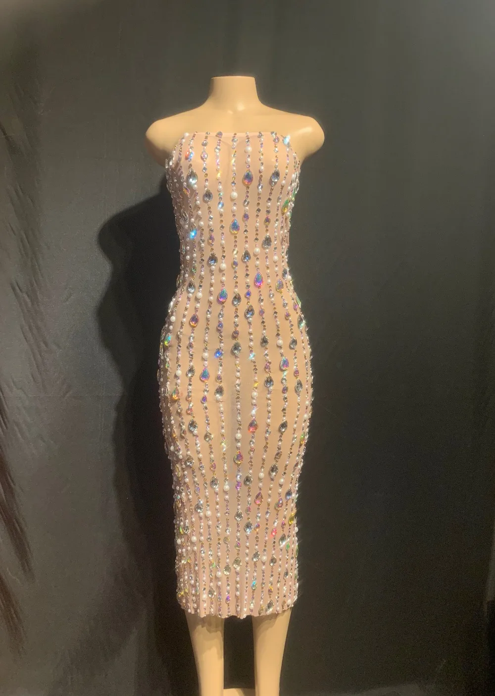 Высокое Качество Обнаженная без бретелек Сияющий Бисер Bodycon платье DJ Клубные вечерние танцевальный костюм