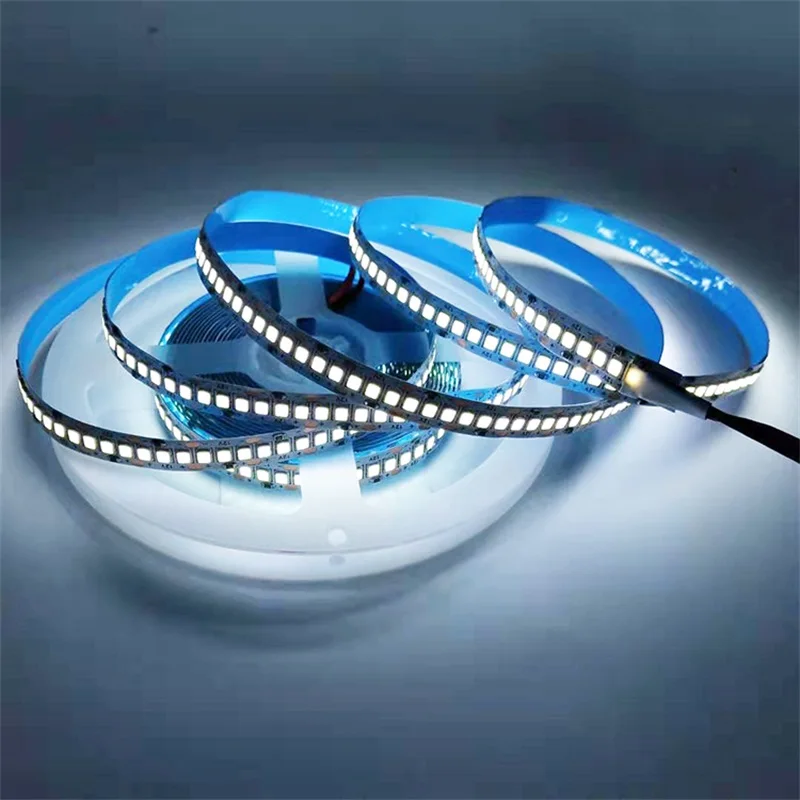 5 м Водонепроницаемая DC12V 2835 SMD 240D Гибкая светодиодная полоса освещения для