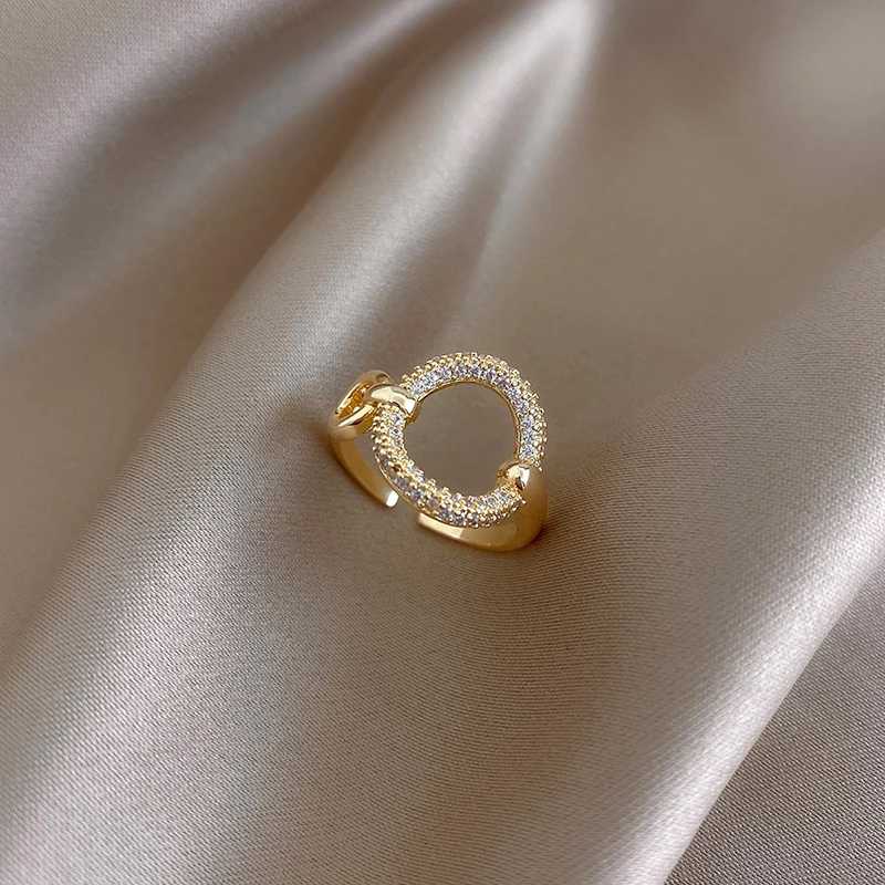 

New 2021 Classic Zircon Circle Open Ring For Woman Sexy Finger Accessories Fashion Korean Jewelry Wedding Party Unusual Rings