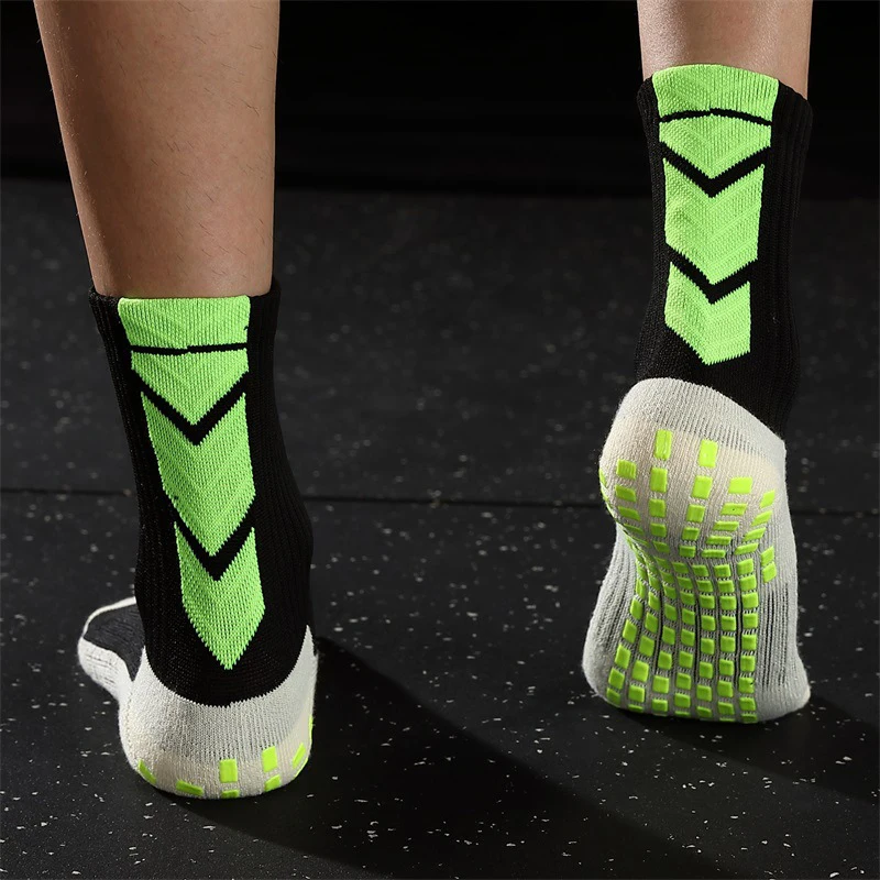 

Anti-Slip Football Socks Thickened Breathable Football Socks Men Women Outdoor Soccer Socks Unisex Sports Socks