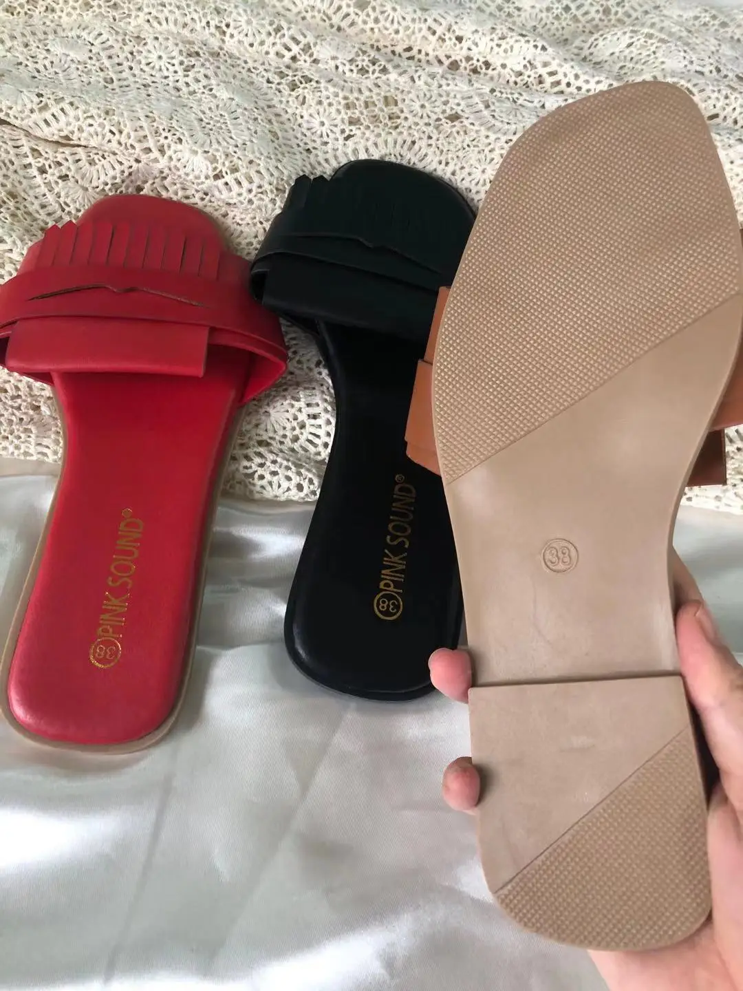 

Retro Ladies Shoes Women Weave Slippers Pu Leather Flat Heel Non Slip Rubber Sole Outdoor Slides Fashion Beach Sandals Summer