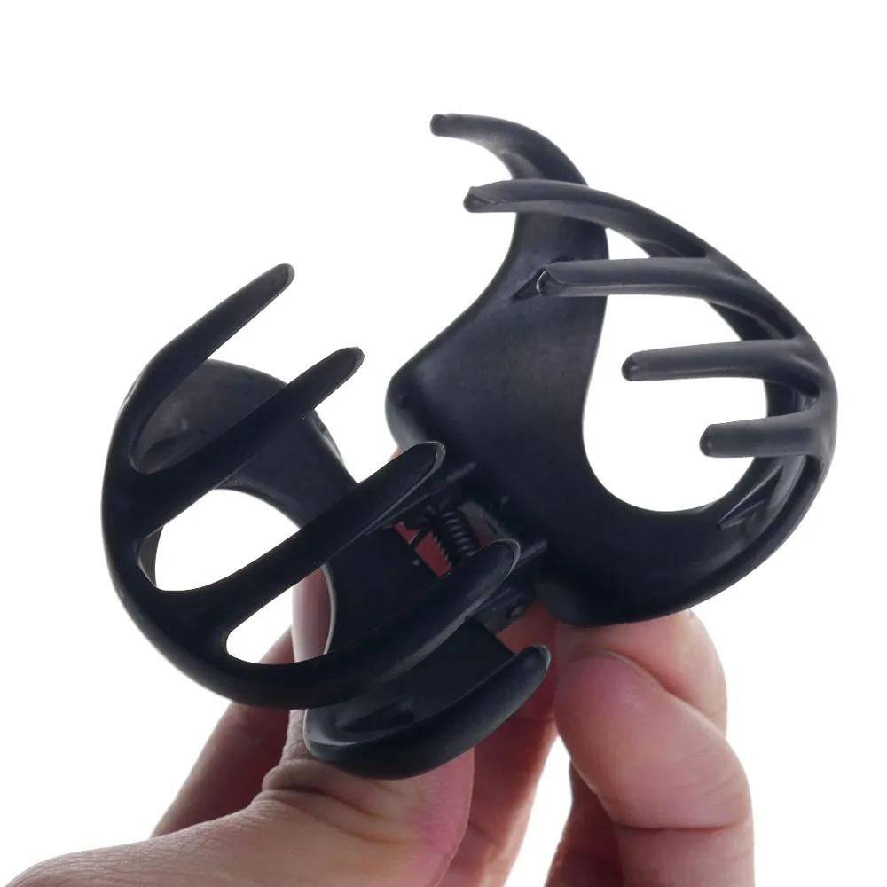 

2020 Korean Fashion Design Women Hair Claw Crab Solid Color Retro Scrub Hair Clips Hair Claws for Women