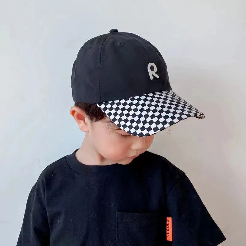 

New Children Hats Boy Summer Casual Kids Sport Cap Adjustable Breathable Baby Sun Hats Fashion Plaid Boy Girl Baseball Caps 2-7Y