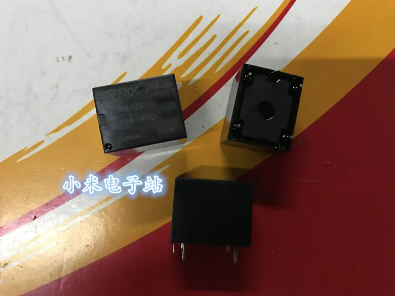 

JQC-3FF-M 005 006 012 024-1ZS Hongfa Automotive Relay 15A 14VDC Childs vehicles