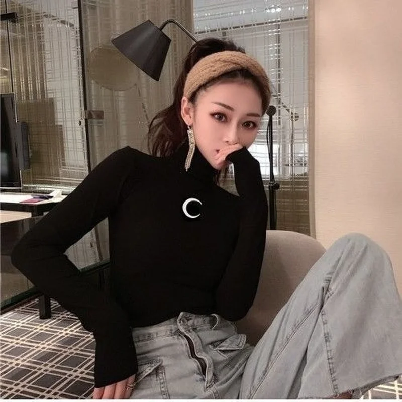 

Женские футболки с вышивкой Луны Водолазка с длинным рукавом рубашка Осень-Зима базовые Топы эластичная облегающая футболка женские модны...