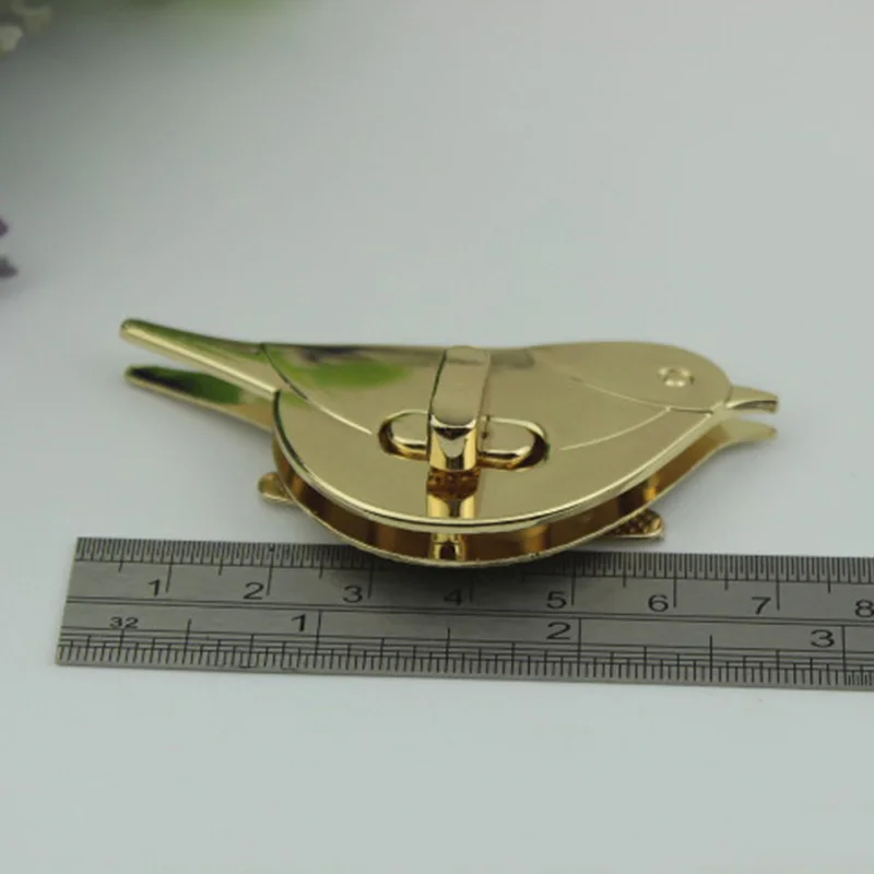 Металлическая застежка в форме птицы поворотный замок для самостоятельной