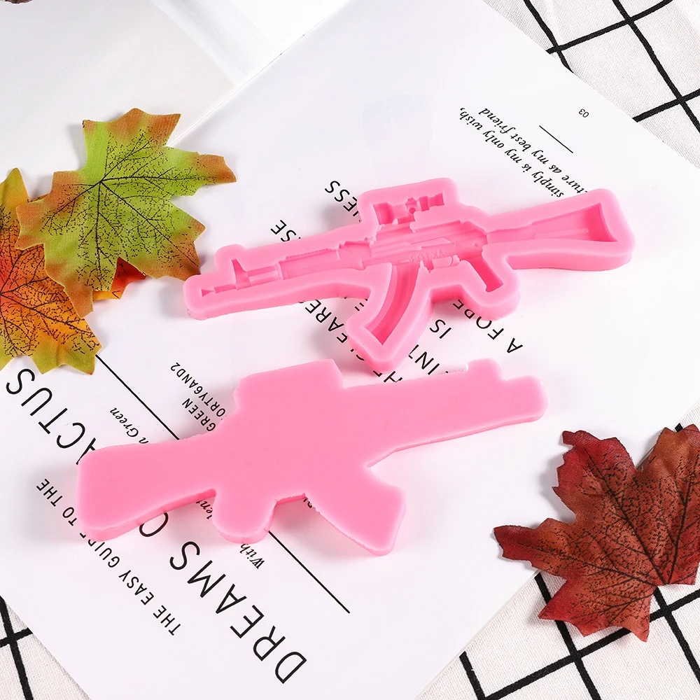 

Gun Shape Silicone Mold 3D Pistool Speelgoed Chocolade Gebak Biscuit Epoxyhars Mold Diy Keuken Bakken Sieraden Hanger Maken