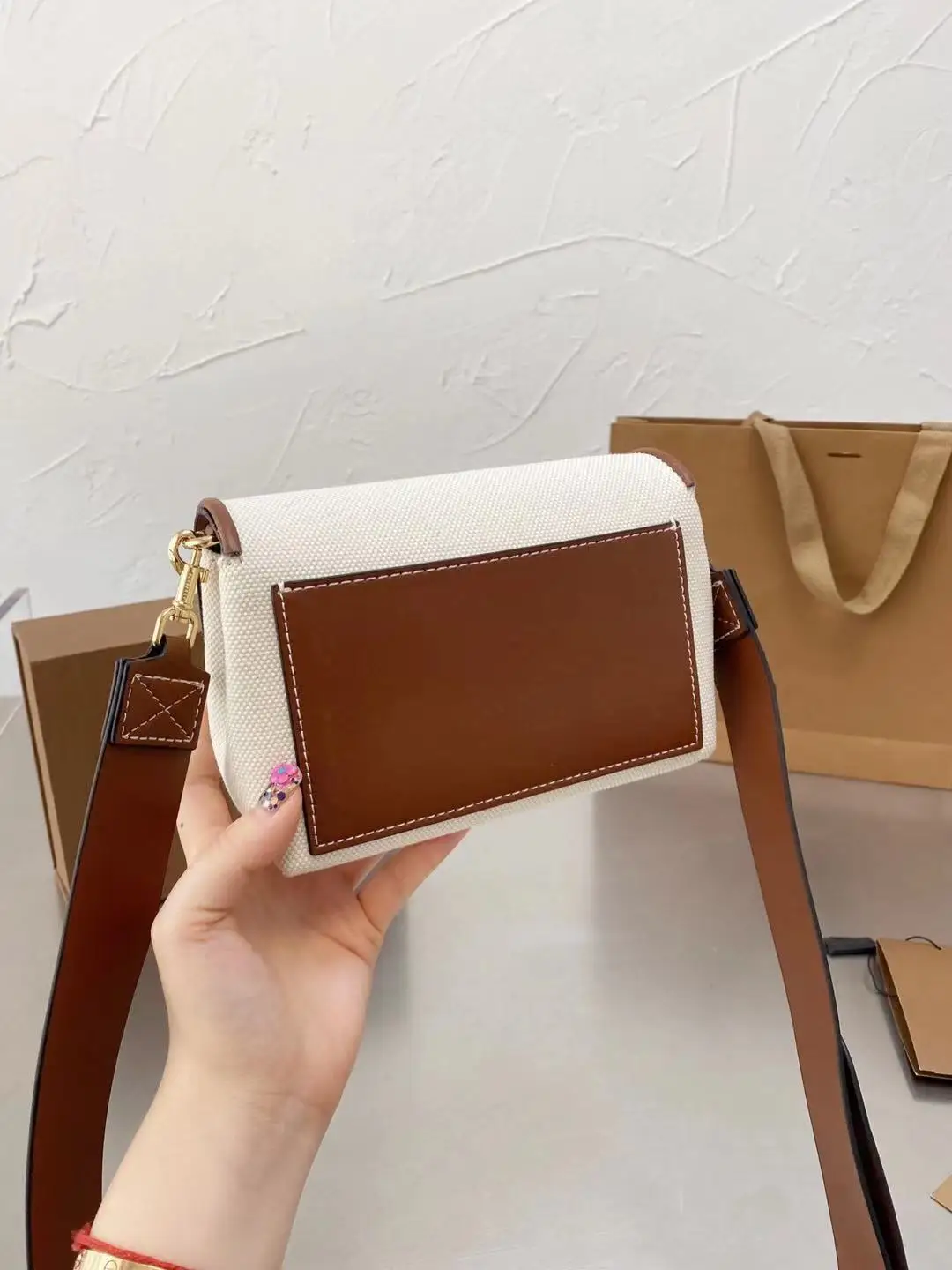 

New 2021 high quality fashion classic canvas handbags luxury designer brand women's wallets and handbags women bag