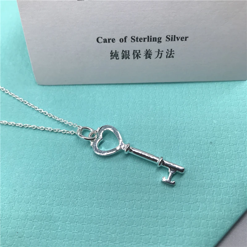 

100% s925 sterling silverNew classic fashion ladies heart-shaped keychain pendant necklace popular wedding party gifts