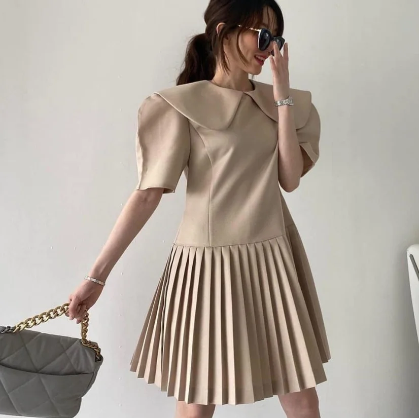 

Dresses