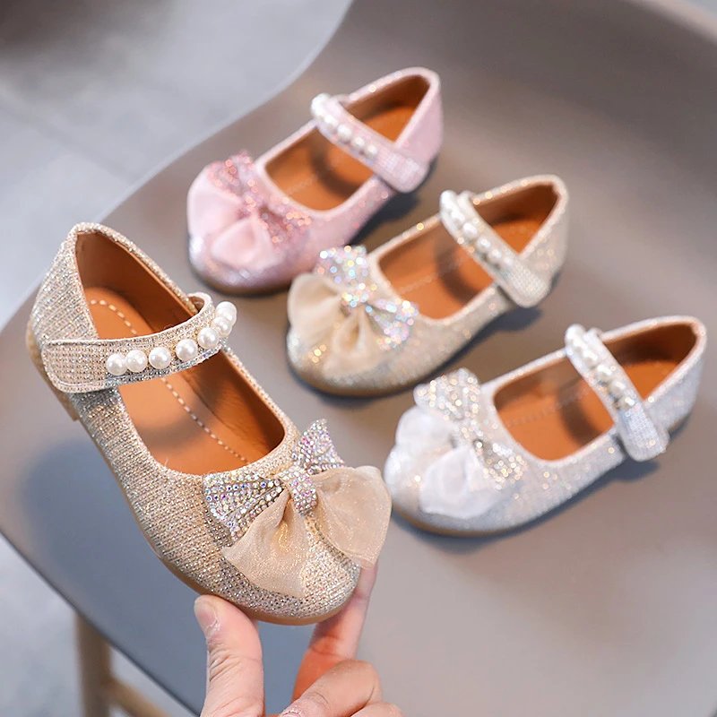 

Детские туфли принцессы универсальные модные сандалии мягкая подошва Маленькая кожаная обувь для девочек Детская танцевальная обувь с бан...