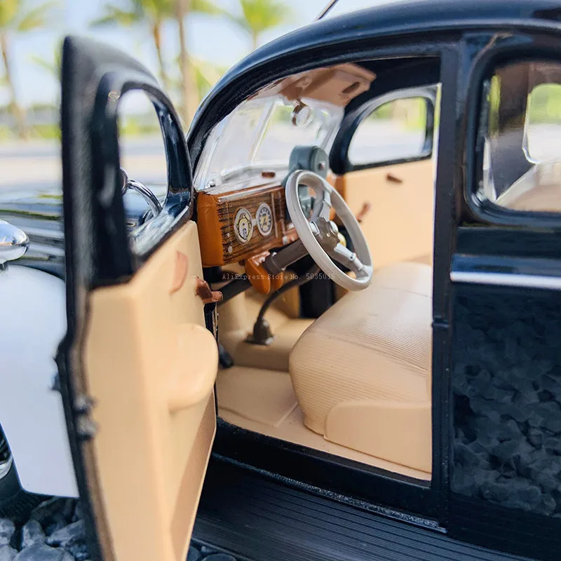 Maisto 1:18 1939 Ford Deluxe полицейская модель автомобиля из сплава ретро классическая