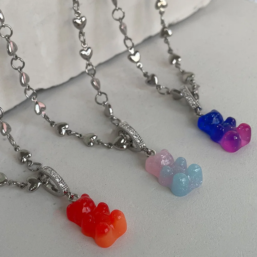 Ожерелье-цепочка женское эмалированное с подвеской в виде сердца | Украшения и