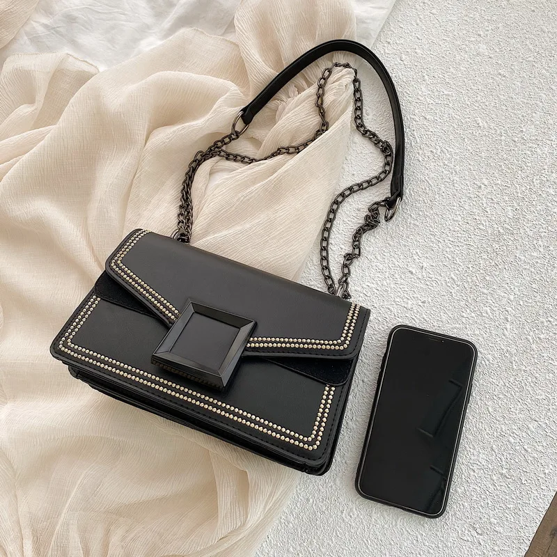 

Women Messenger Bags for Girls Sac A Main Luxury Designer Handbags Women Shoulder Bag Chains Ladies Party Crossbody Bag New