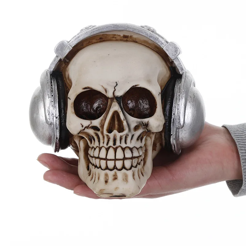 

Resin skull earphone skull crafts personalized ornaments for Halloween Decoration