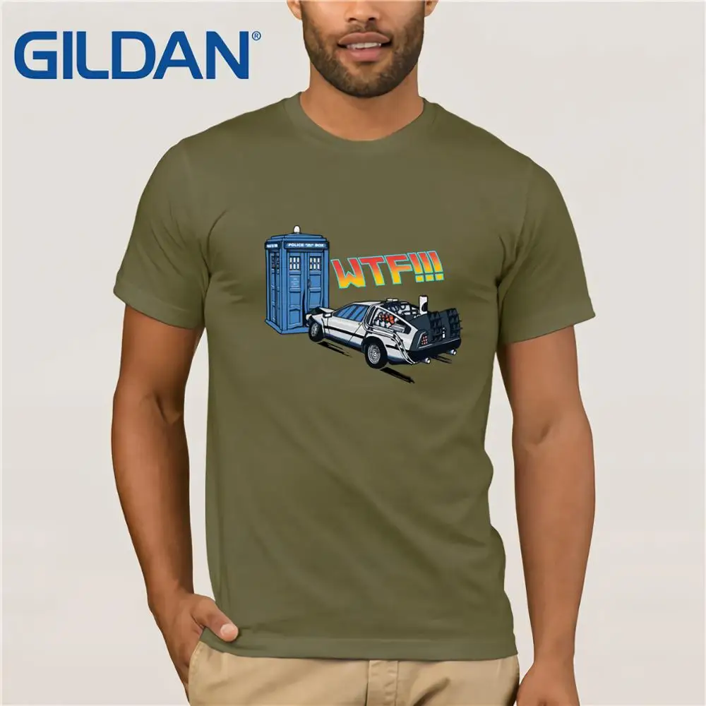 Забавная Мужская футболка с надписью The Tardis v's DeLorean Доктор Кто Назад в будущее
