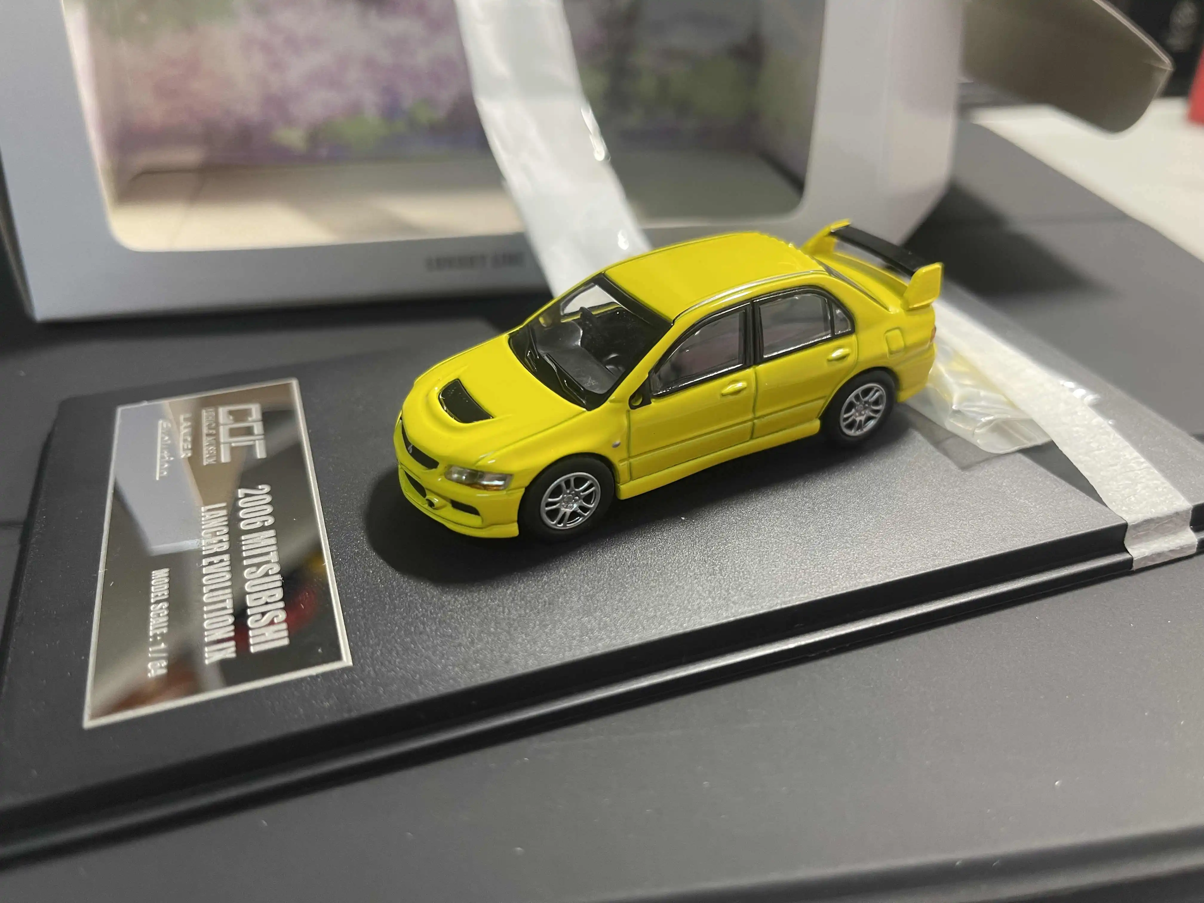 

GOC 1:64 2006 Lancer EVO IX Ninth Generation Yellow Diecast Model Car Birthday Gifts And Collections Stock In December 2021