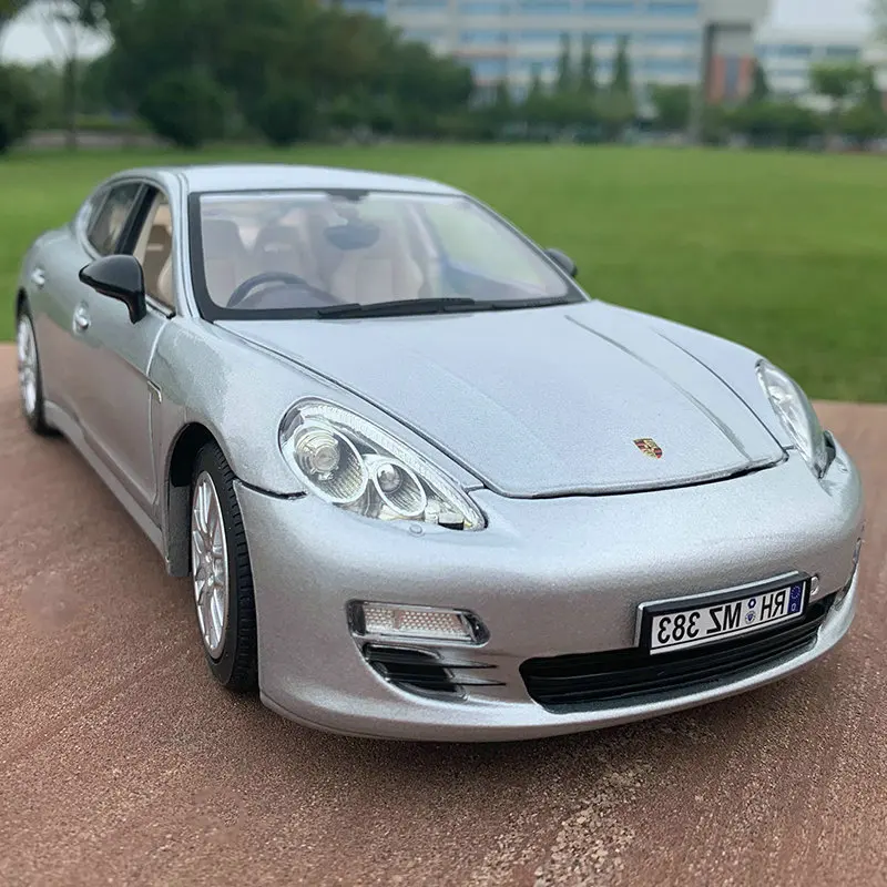 Модель автомобиля Порше парамера MZ 1:18 из сплава литой и игрушечный автомобиль