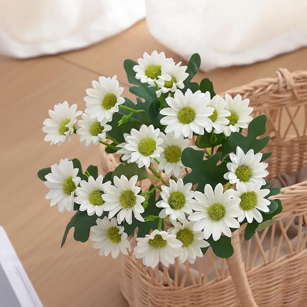 

Bright-colored Portable Exquisite Realistic Artificial Chrysanthemum for Wedding