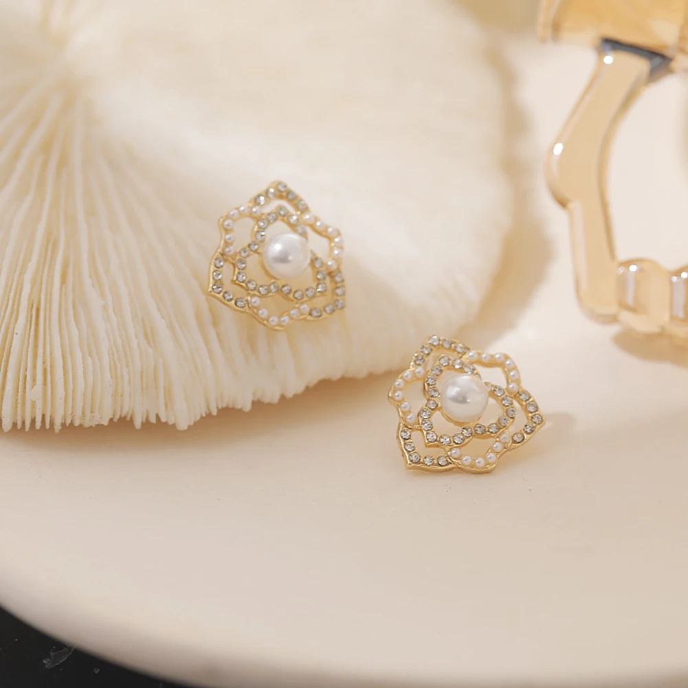 Новые висячие серьги из сплава для женщин Модная бижутерия золотые со стразами