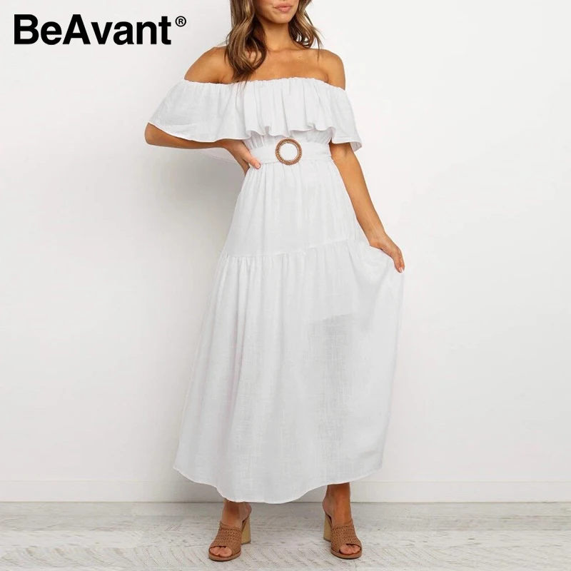 Женское пляжное платье макси BeAvant однотонное белое длинное с открытыми плечами и