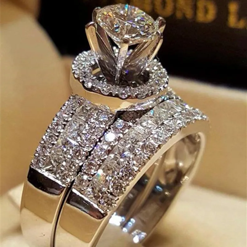 

2021 New Classic Wedding Ring Set For Women Men White Square Zircon Trendy Engagement Silver Plated Jewelry Party Birthday Gifts