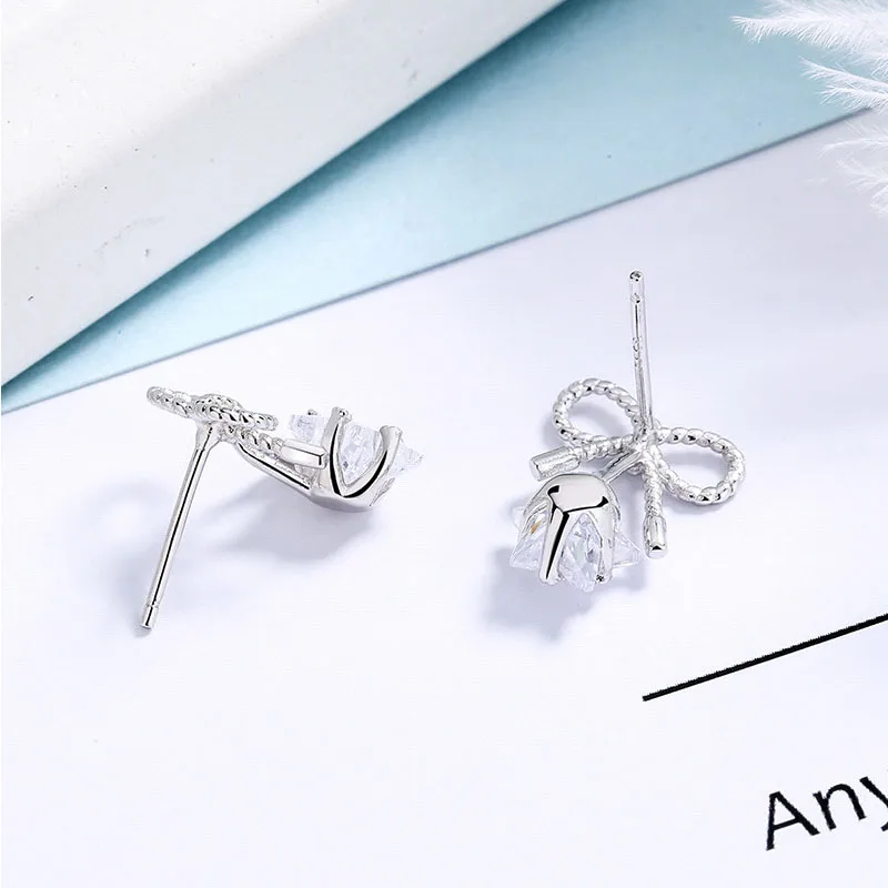 Женские серьги гвоздики в виде пятиконечной звезды из серебра 925