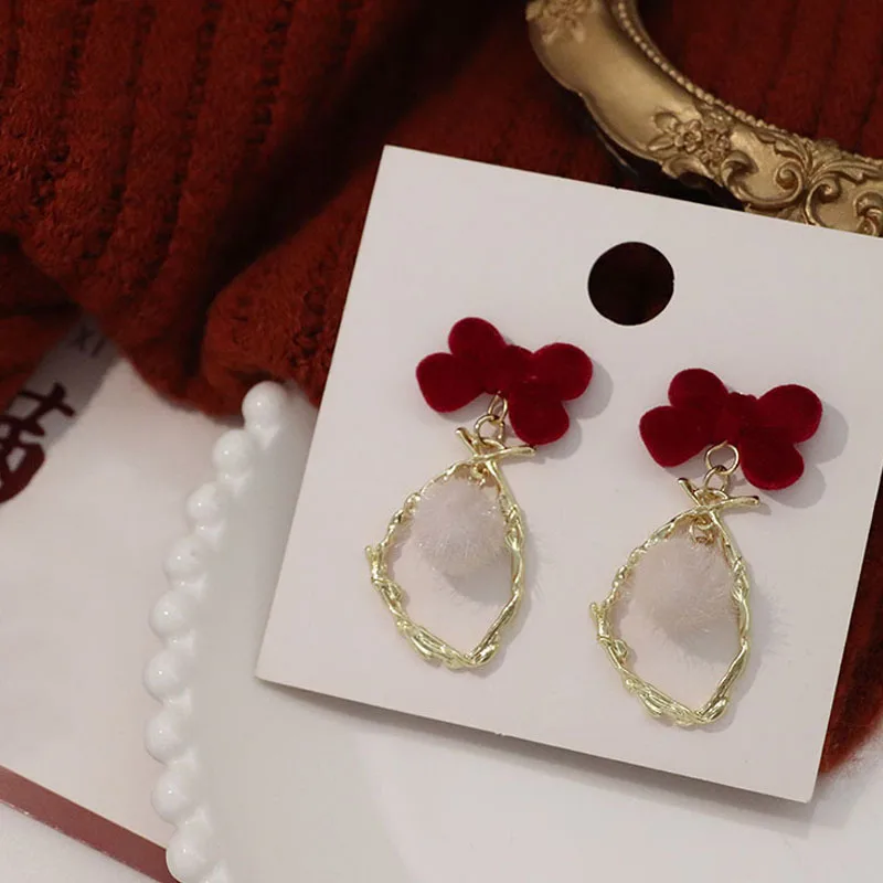 

Модные бархатные висячие серьги с бантом для женщин, темпераментные плюшевые серьги с бантом, красные, черные серьги для девочек, рождестве...