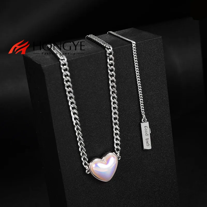 

Hongye Pearls Heart Linked Chain Pendant for Women Girl Single Layered Necklace Wedding Party Sweet Jewelry Morther Gift