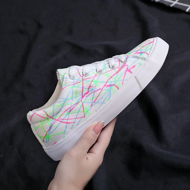 Женская парусиновая обувь Кроссовки на платформе Модные кроссовки плоской