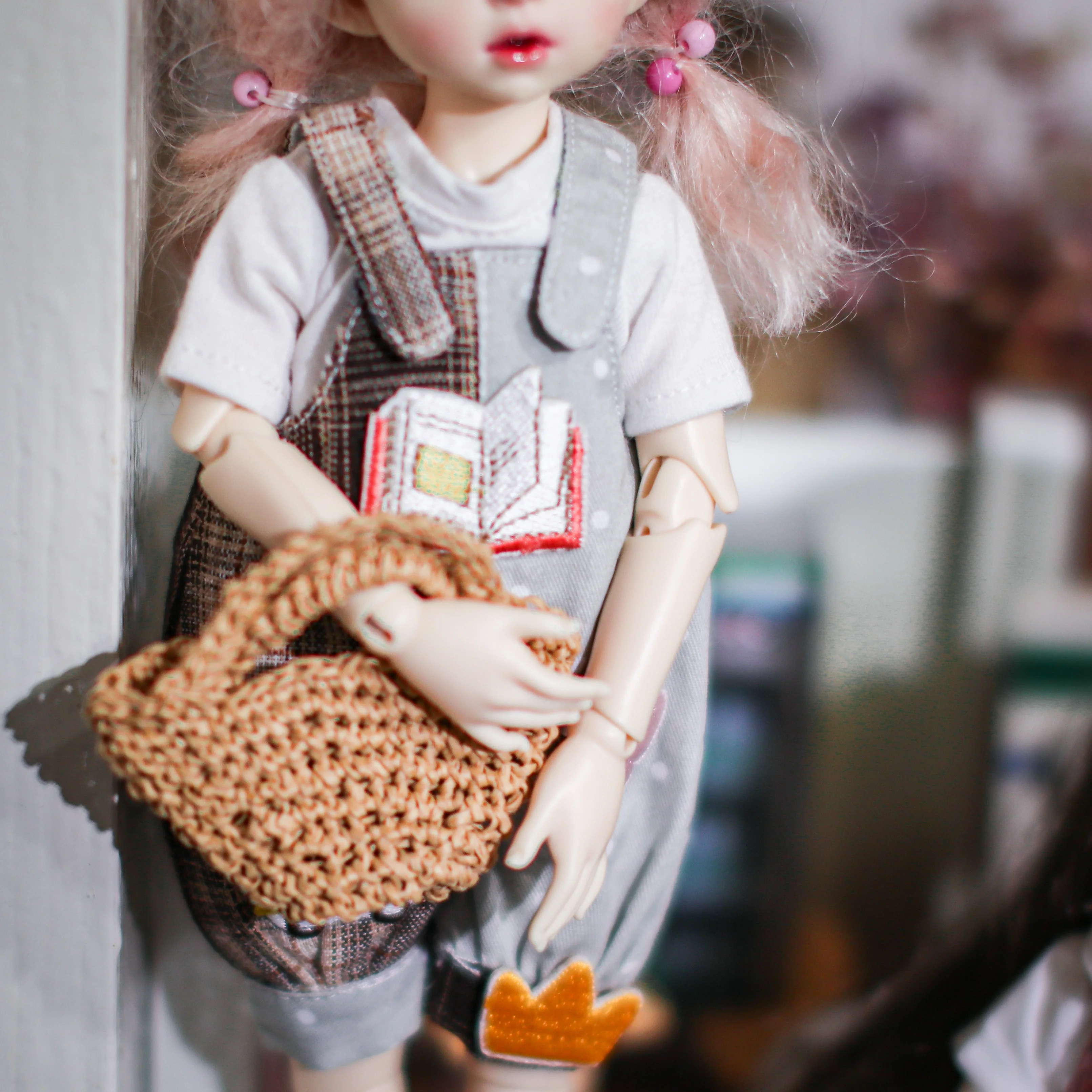 

BJD clothes 1/6 bjd doll suit hat + shirt + outfits + socks 2 colors for 1/6 BJD YOSD doll accessories