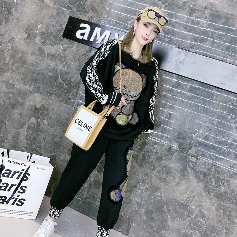 

Winter White Diamond Cartoon Bear Tracksuit Women Two Piece Sets,Sweatshirt and Pants