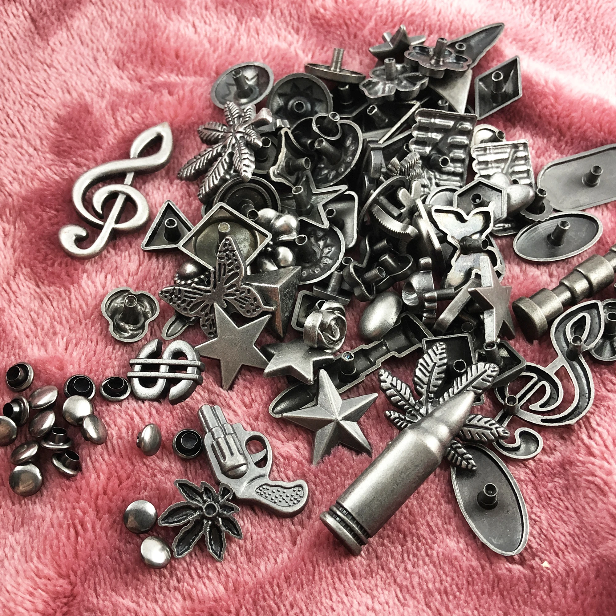 Mixed Antique Silver Plated Studs Punk Rivet Studs Leather Craft Accessories Fit For Belts Shoes Bags DIY Making Sell by Weight