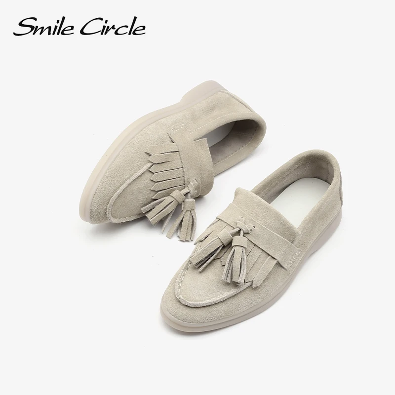 Женские мокасины Smile Circle из коровьей замши на плоской подошве с кисточками