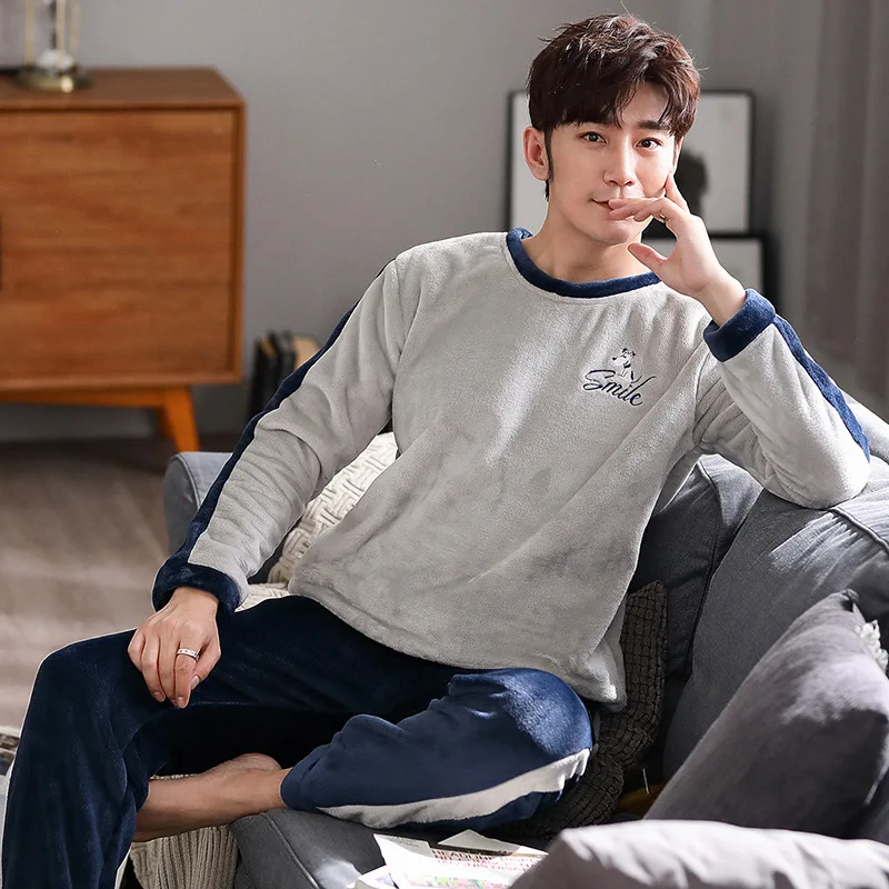 Regular Men's Pajamas Set 2021 Winter Long Sleeve Casual Homewear Coral Fleece Warm and Breathable