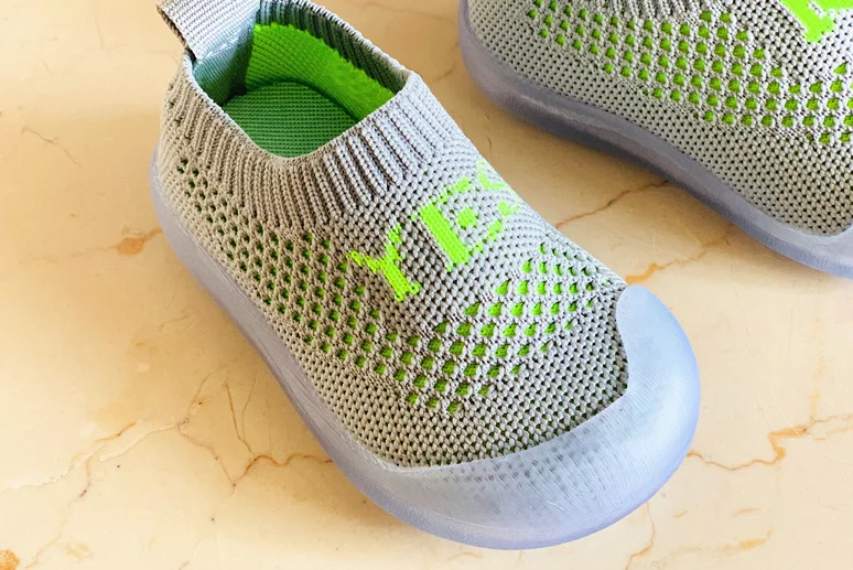 Детская обувь летняя Нескользящая дышащая сетчатая ткань детская спортивная