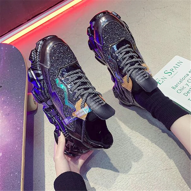 2020 модные зимние женские кроссовки со стразами повседневная обувь дышащие