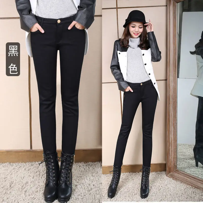 Ladies Winter New Style Velvet Jeans Trousers, High Waist, White Thickening, Warmth, All-match Pants with Small Feet
