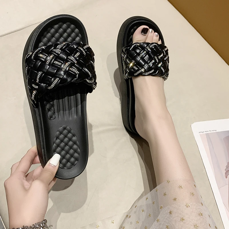 

Shoes Med Woman's Slippers Glitter Slides Fashion Platform 2021 Flat Jelly Luxury Summer Basic PU Crystal Flat Shoes Female Ladi