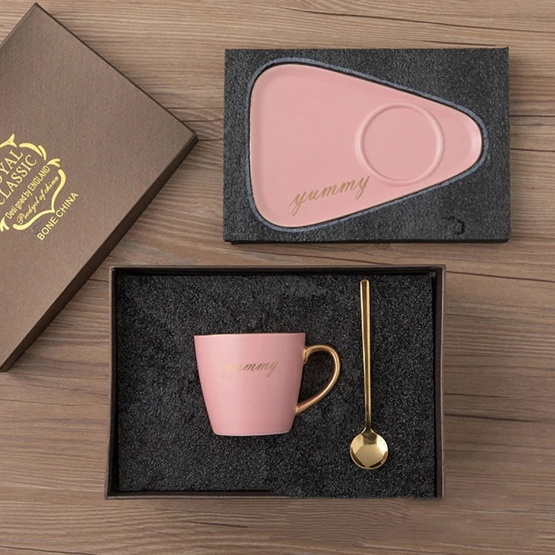 Набор керамических кофейных чашек в европейском стиле блюдце ложка 260 мл