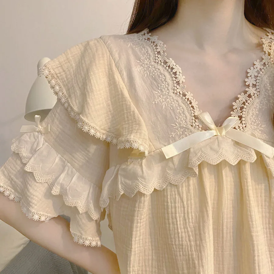 Court Style Lace Ruffle Nightgown Home Wear 2021 Summer New Retro Pajamas Women's V-neck Short Sleeve Female Sleepwear Nightwear